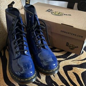 Dr. Martens Women's Shiny Patent Blue Lace-Up Ankle Boots